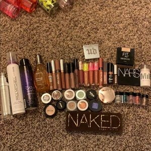 Lot of misc makeup!!